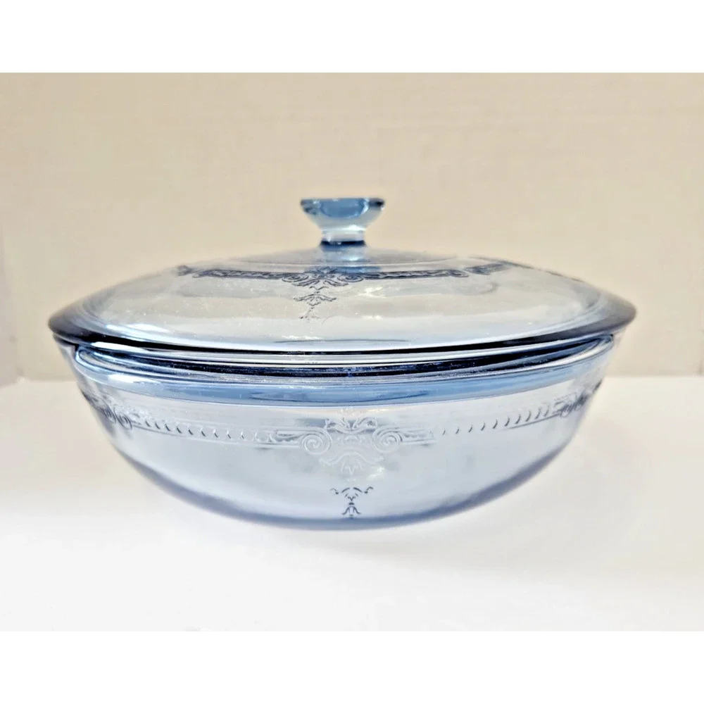 Anchor Hocking Philbe Sapphire Blue 2 qt. Round Covered Casserole Dish with Lid